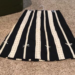 A line skirt
